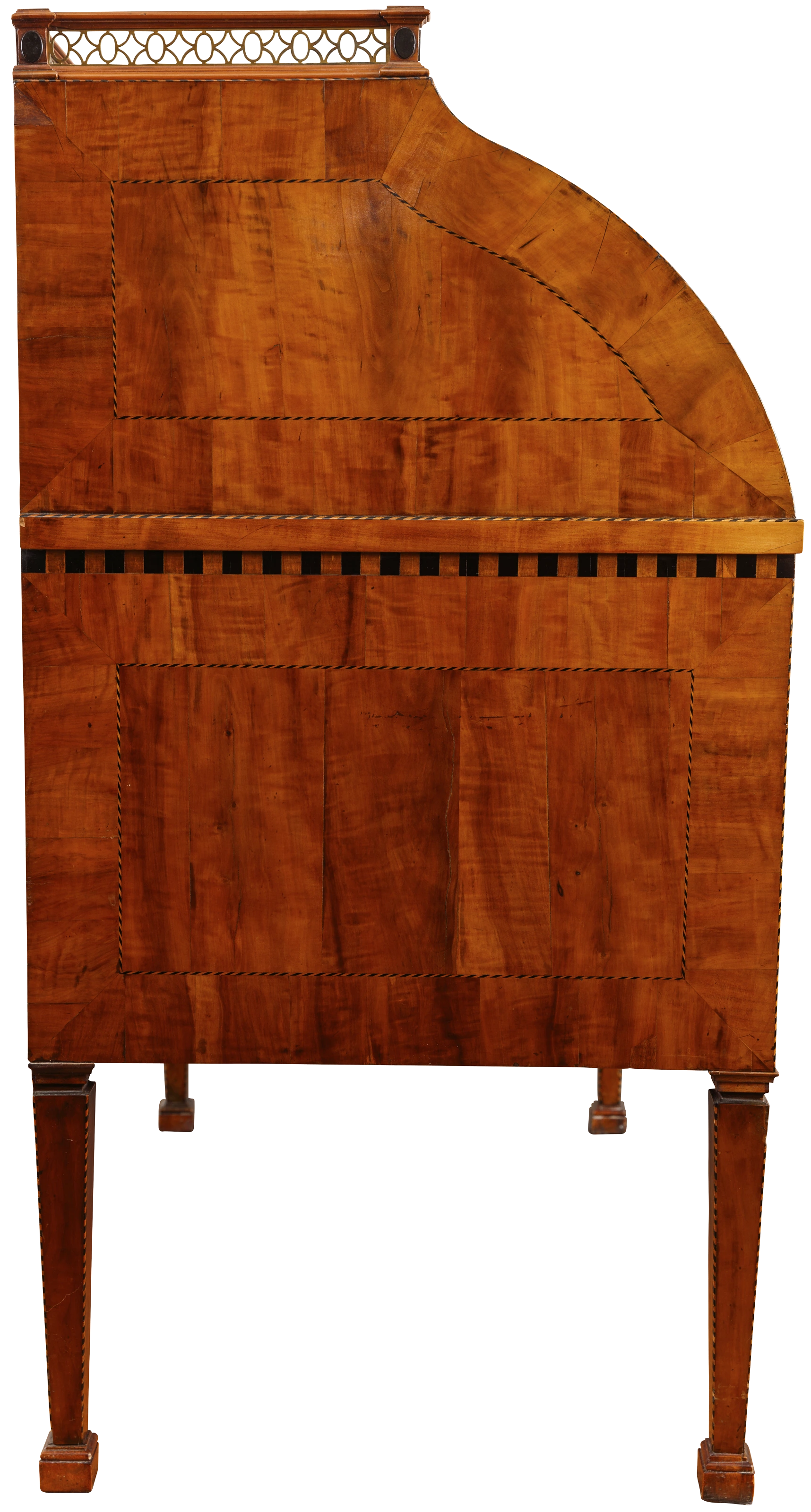 Seitenansicht des Schreibtischs mit geometrischen Intarsien