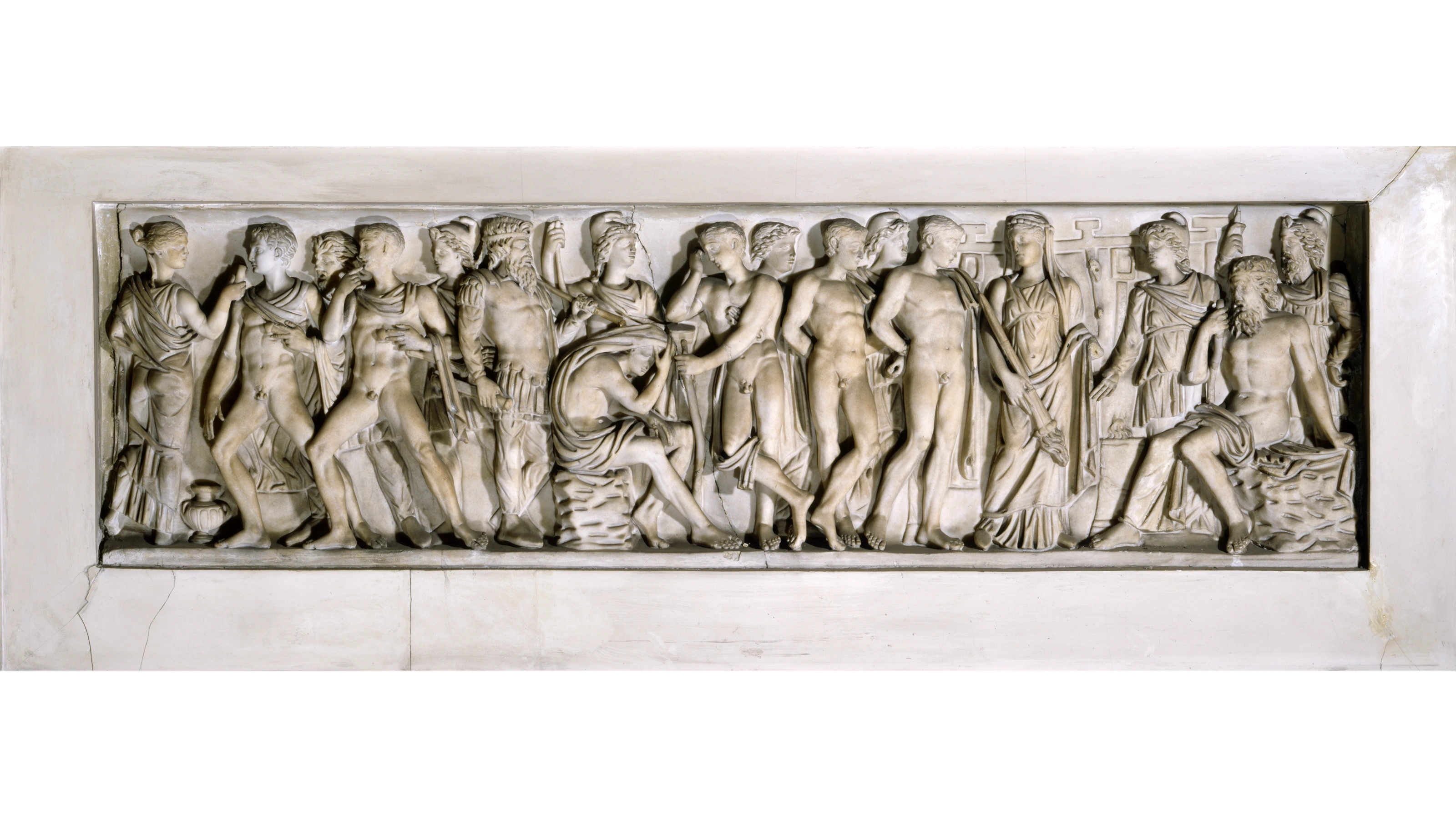 Antikes Sarkophagrelief mit Motiven aus Euripides' „Iphigenie bei den Taurern'“, 2. Jh. n. Chr.